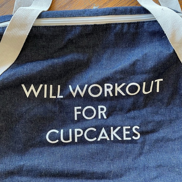 Private Party Will Work Out For Cupcakes Gym Bag - Picture 3 of 6